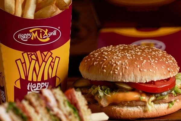 Comenzi mai rapide și vânzări mai mari într-un fast-food aglomerat